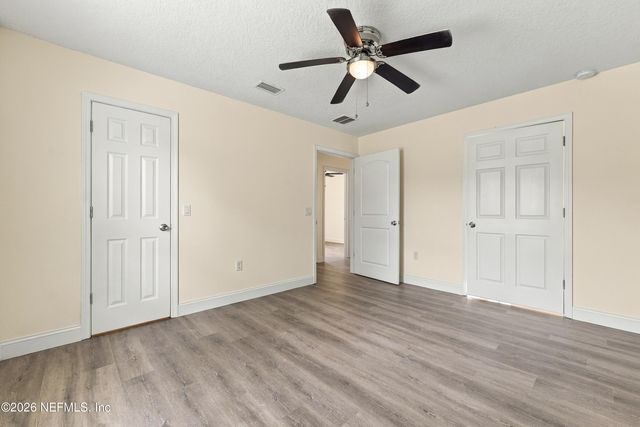 7952 SISKIN Avenue, Jacksonville, FL 32219