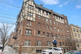 40 74th Street 5B, North Bergen, NJ 07047
