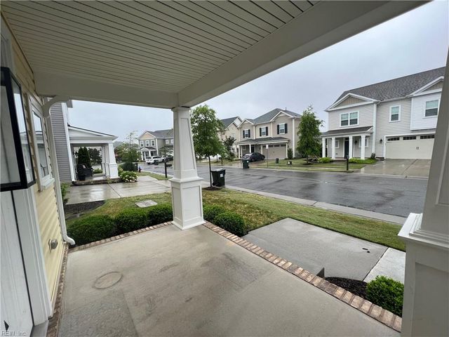 4181 Archstone DR, Virginia Beach, VA 23456