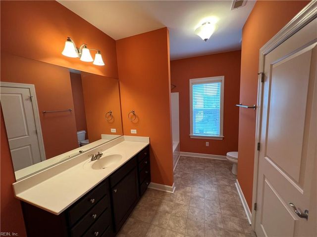4181 Archstone DR, Virginia Beach, VA 23456