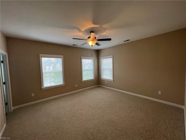 4181 Archstone DR, Virginia Beach, VA 23456