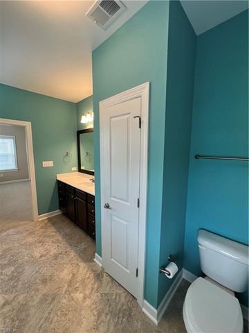4181 Archstone DR, Virginia Beach, VA 23456