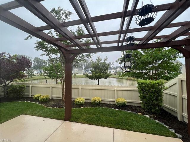 4181 Archstone DR, Virginia Beach, VA 23456