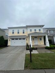 4181 Archstone DR, Virginia Beach, VA 23456
