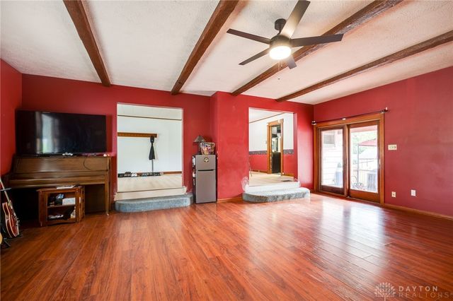 1668 N Central Drive, Beavercreek, OH 45432