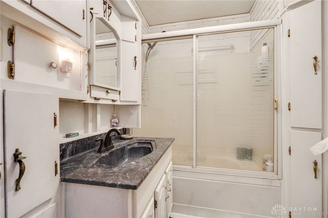 1668 N Central Drive, Beavercreek, OH 45432