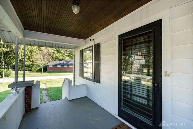 1668 N Central Drive, Beavercreek, OH 45432