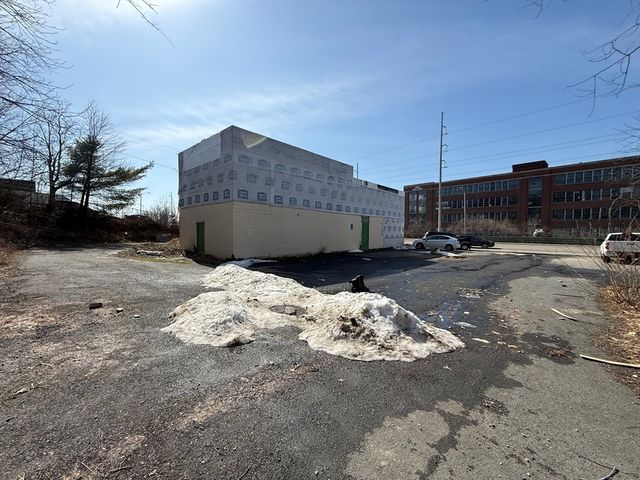342 West Boylston Street, Worcester, MA 01606