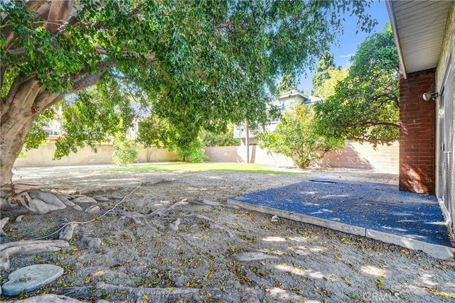 6361 Los Robles, Buena Park, CA 90621