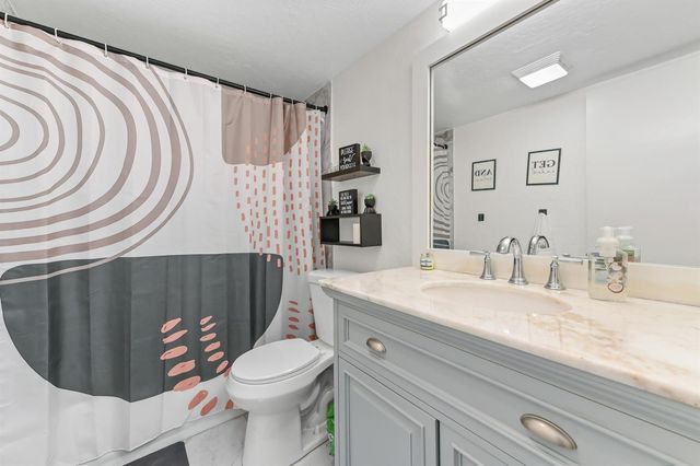 1428 SE 4th Avenue 215, Deerfield Beach, FL 33441