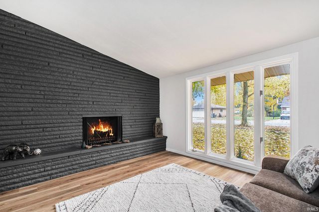 115 Hollywood Avenue, Elkhart, IN 46516