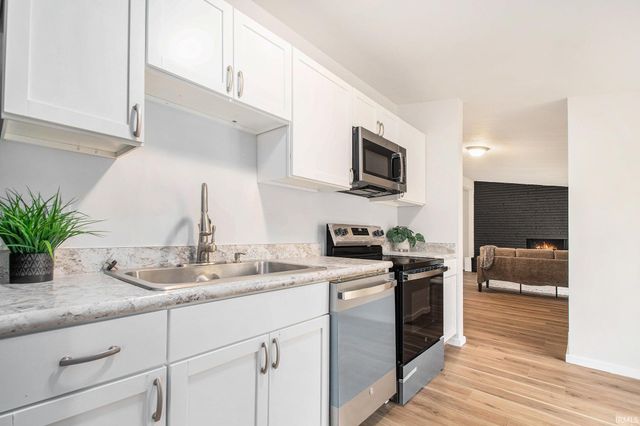 115 Hollywood Avenue, Elkhart, IN 46516