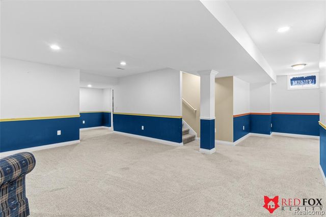 1199 Creek View Court, Burton, MI 48509