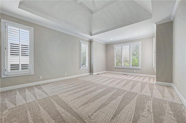 5802 W 140th Terrace, Overland Park, KS 66223