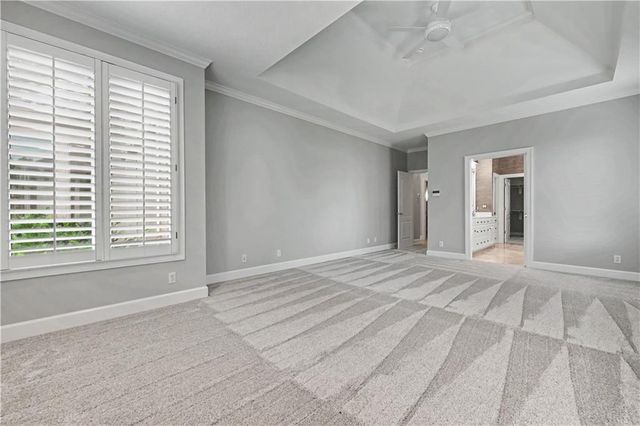 5802 W 140th Terrace, Overland Park, KS 66223