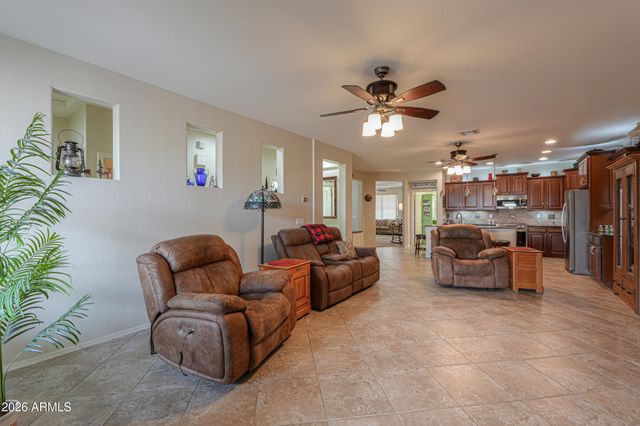 1338 E MADISON Drive, Casa Grande, AZ 85122