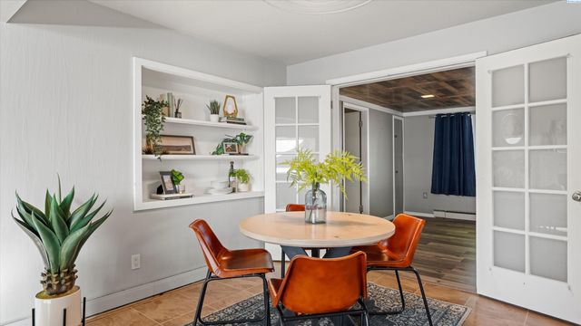 504 W 28th Ave, Kennewick, WA 99337