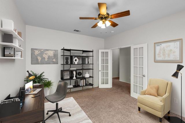 124 Amberwood CT, Kyle, TX 78640