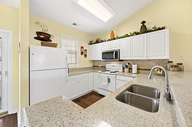 901 W Port Dr Unit 1218, North Myrtle Beach, SC 29582