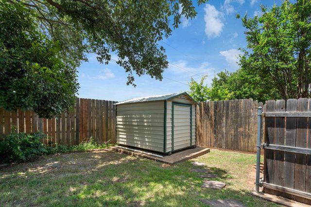 4808 ROYAL OAK STREET, Wichita Falls, TX 76308