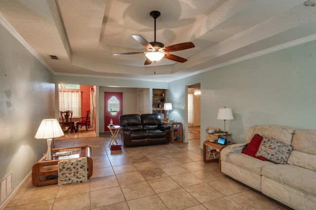 4808 ROYAL OAK STREET, Wichita Falls, TX 76308
