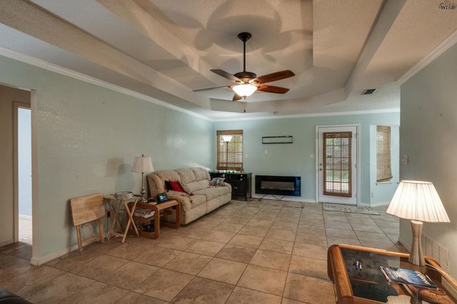 4808 ROYAL OAK STREET, Wichita Falls, TX 76308