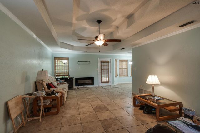 4808 ROYAL OAK STREET, Wichita Falls, TX 76308
