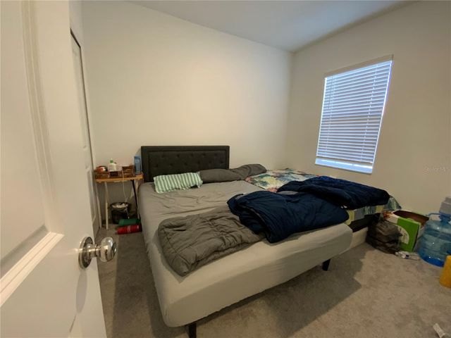 10823 FORT WHITE COURT, Tampa, FL 33647