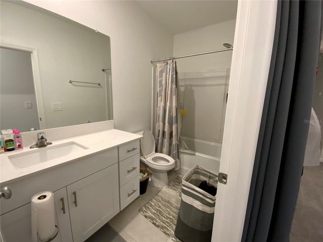 10823 FORT WHITE COURT, Tampa, FL 33647