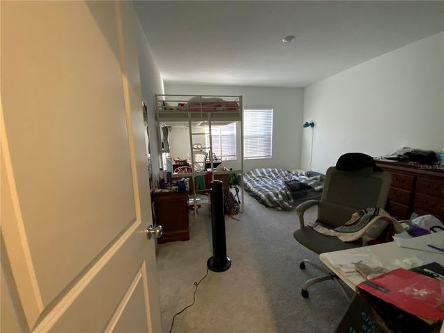 10823 FORT WHITE COURT, Tampa, FL 33647