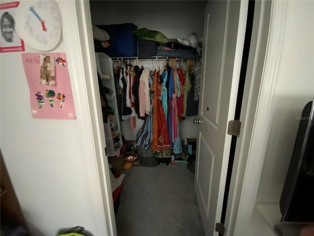 10823 FORT WHITE COURT, Tampa, FL 33647