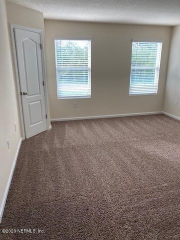 8256 MEADOW WALK Lane, Jacksonville, FL 32256