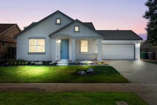 2162 N East Court, Reedley, CA 93654