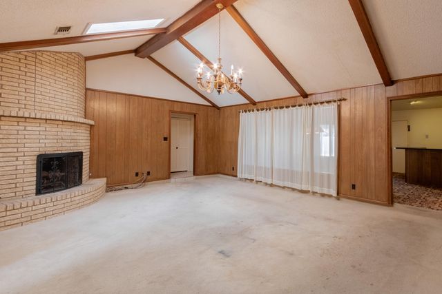 5714 73rd Street, Lubbock, TX 79424