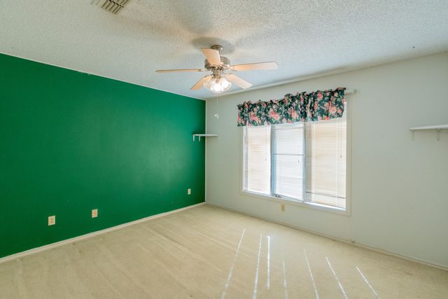 5714 73rd Street, Lubbock, TX 79424