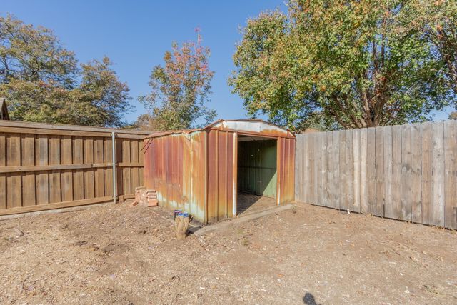 5714 73rd Street, Lubbock, TX 79424