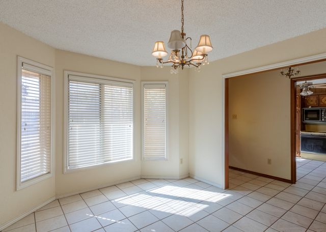 5714 73rd Street, Lubbock, TX 79424