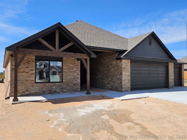 10868 S 278th East Avenue, Coweta, OK 74429