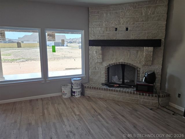 10868 S 278th East Avenue, Coweta, OK 74429