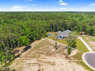 133 W Scarborough Court, Hampstead, NC 28443
