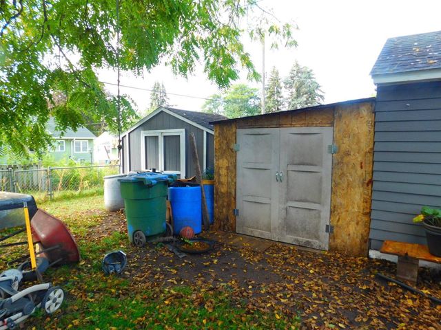 1698 Arlington Avenue E, Saint Paul, MN 55106