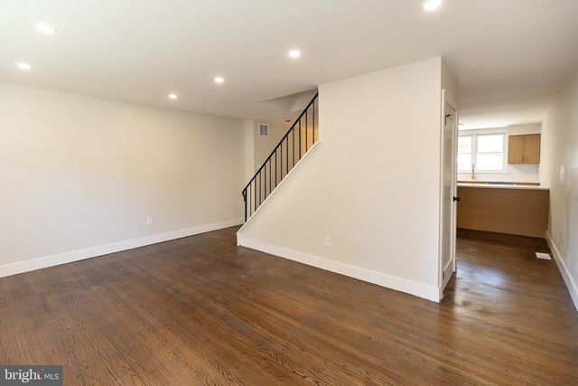 116 LAUREBA AVE, Stratford, NJ 08084