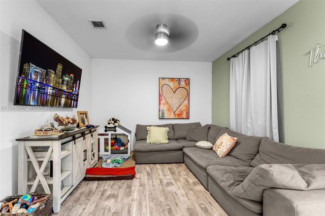 13408 SW 287th St, Homestead, FL 33033