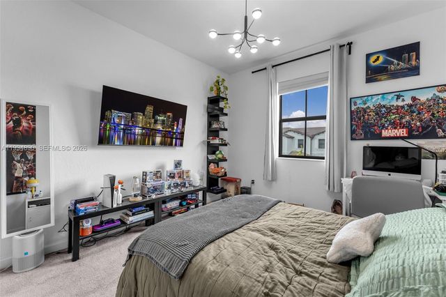 13408 SW 287th St, Homestead, FL 33033