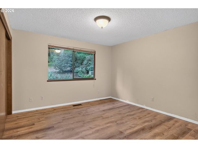 25800 Sw REIN Rd, Sherwood, OR 97140