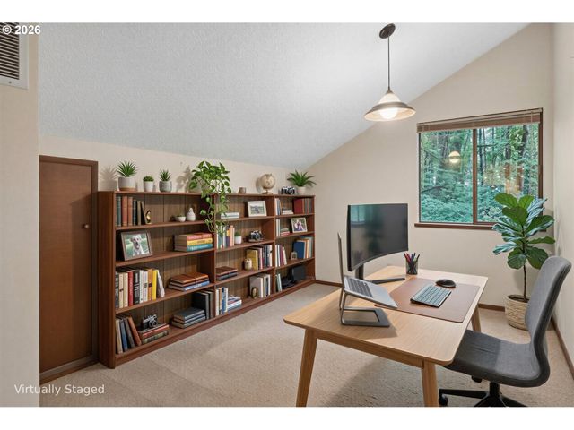 25800 Sw REIN Rd, Sherwood, OR 97140