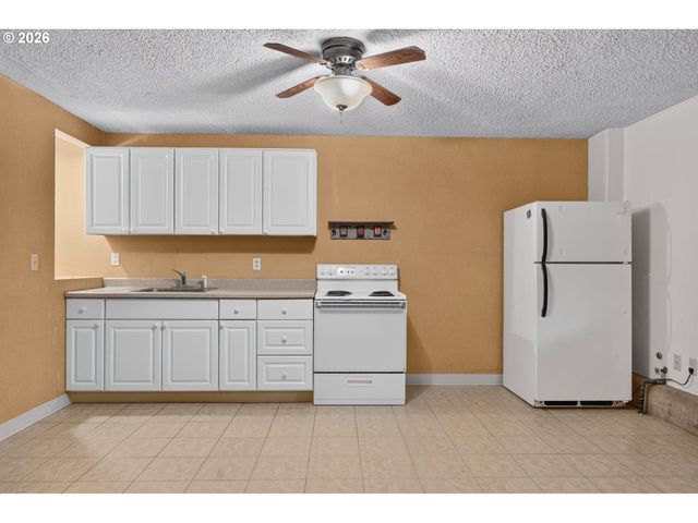 25800 Sw REIN Rd, Sherwood, OR 97140