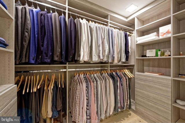 8551 CONNECTICUT AVE #207, Chevy Chase, MD 20815