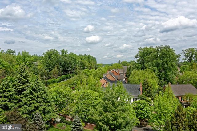 8551 CONNECTICUT AVE #207, Chevy Chase, MD 20815