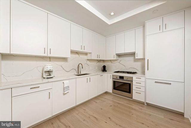 8551 CONNECTICUT AVE #207, Chevy Chase, MD 20815